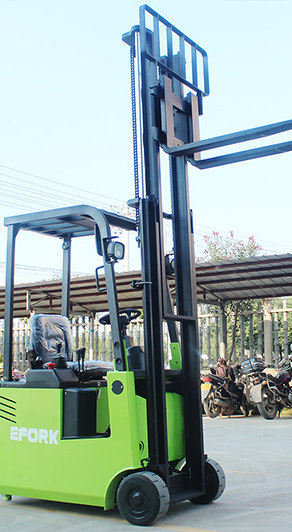 电动叉车行业